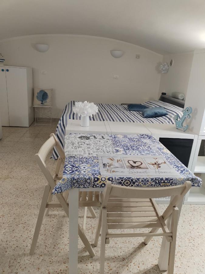 La Tavernetta Del Peo Casa Vacanze Sanremo Bagian luar foto